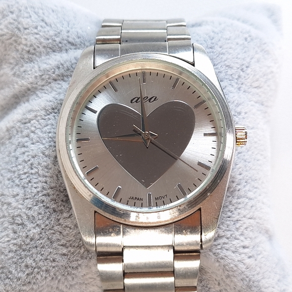 American Eagle Outfitters Ladies Stainless Steel Wrist Watch, New Battery - Picture 2 of 9